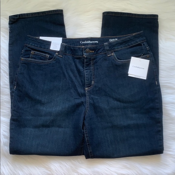 Croft & Barrow Straight Leg Jeans - Picture 2 of 3